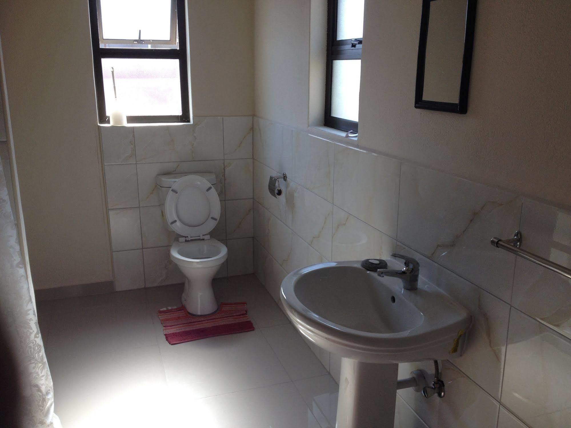 Jessma Bed And Breakfast Walvis Bay Ngoại thất bức ảnh