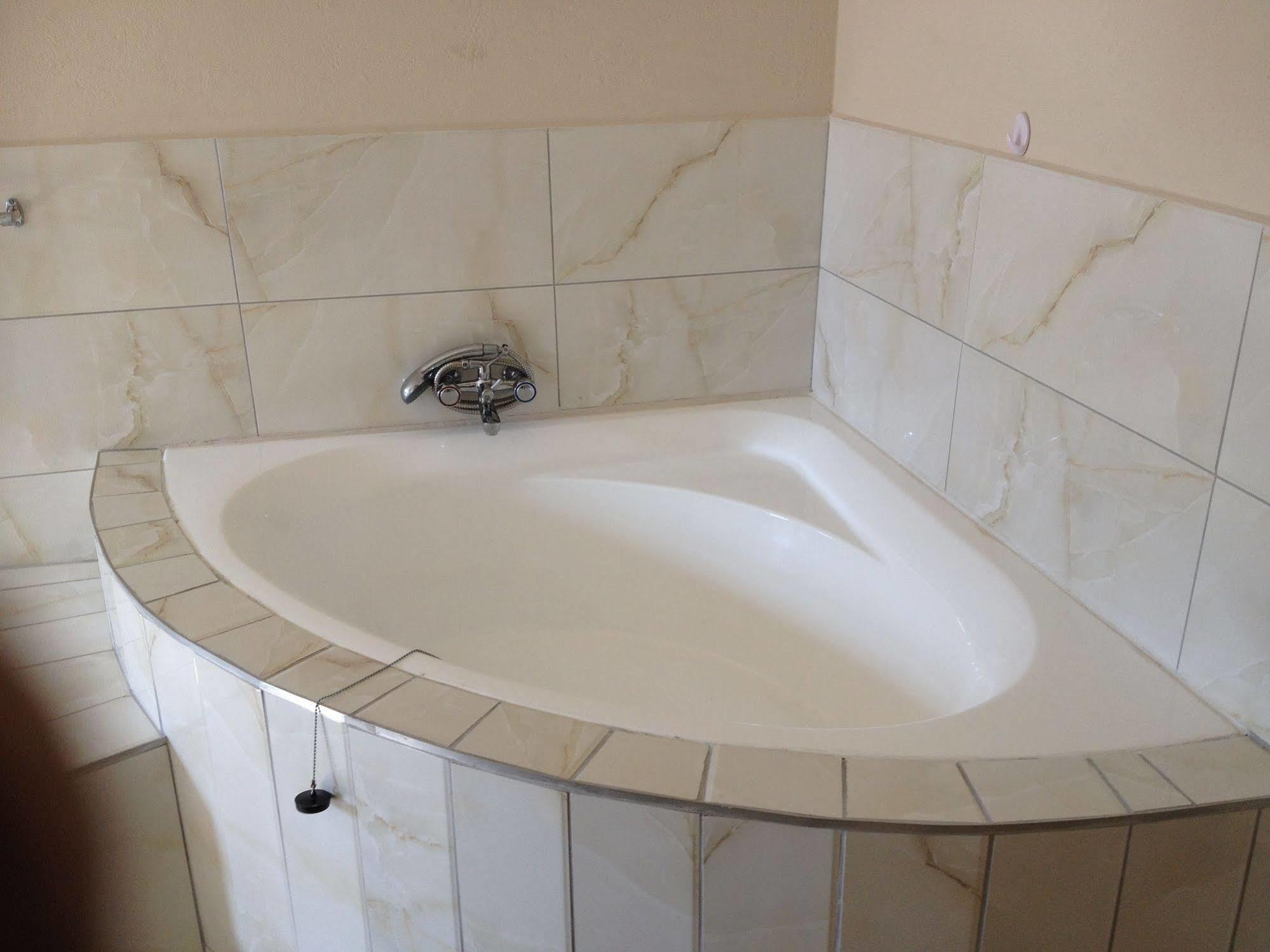 Jessma Bed And Breakfast Walvis Bay Ngoại thất bức ảnh