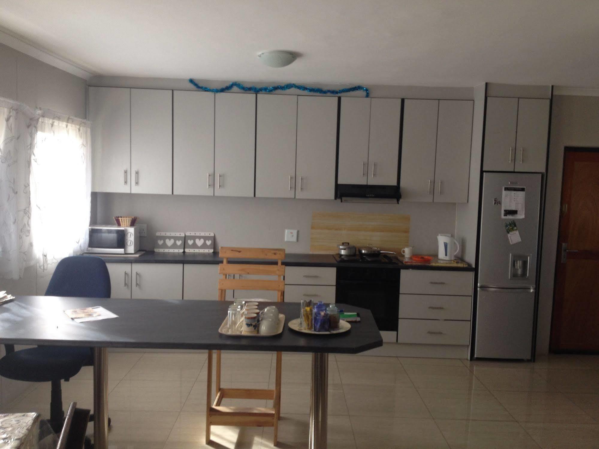 Jessma Bed And Breakfast Walvis Bay Ngoại thất bức ảnh