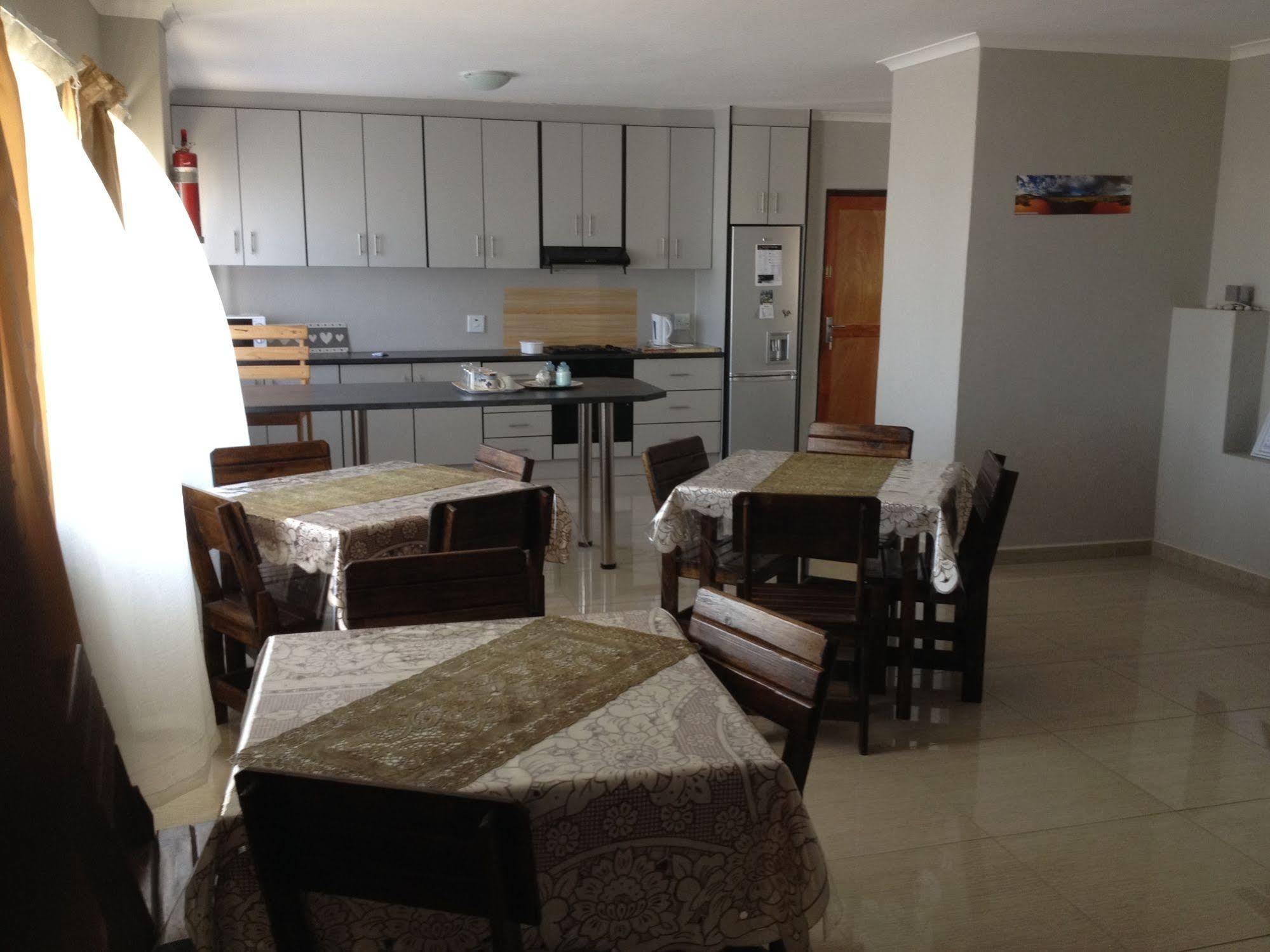 Jessma Bed And Breakfast Walvis Bay Ngoại thất bức ảnh
