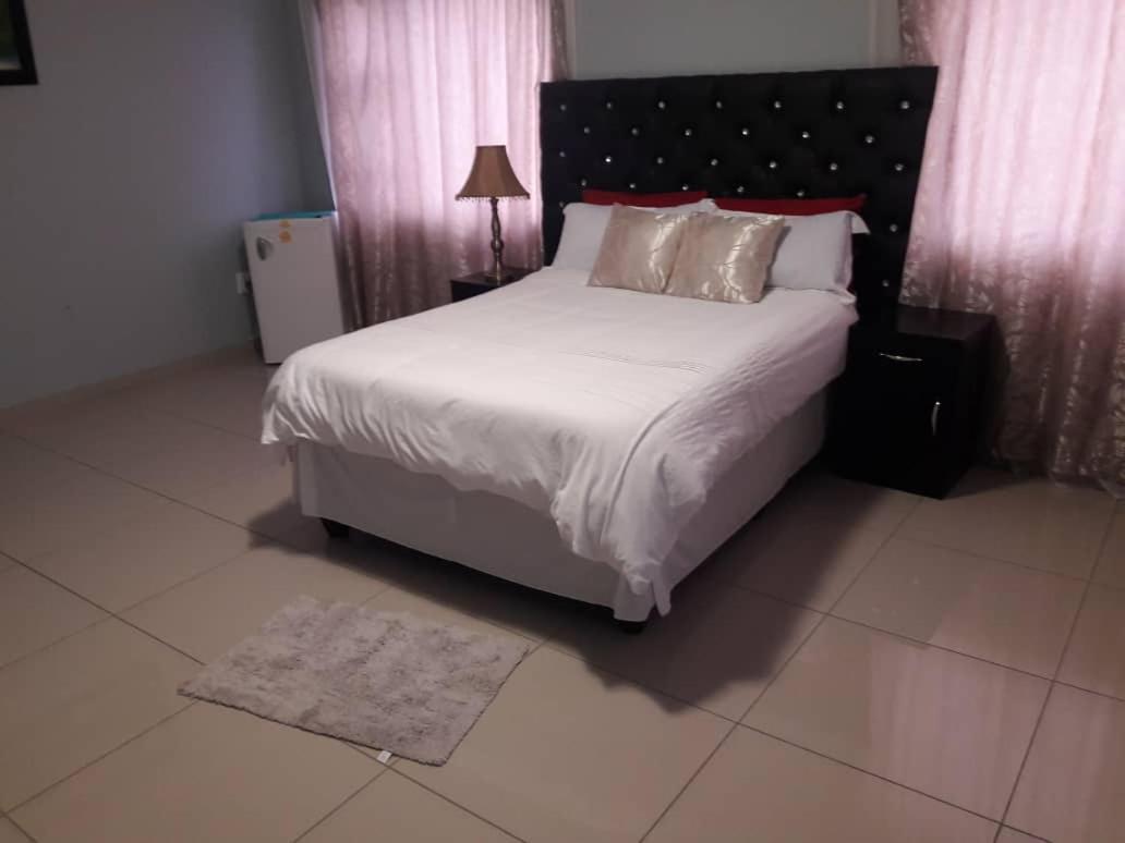 Jessma Bed And Breakfast Walvis Bay Ngoại thất bức ảnh